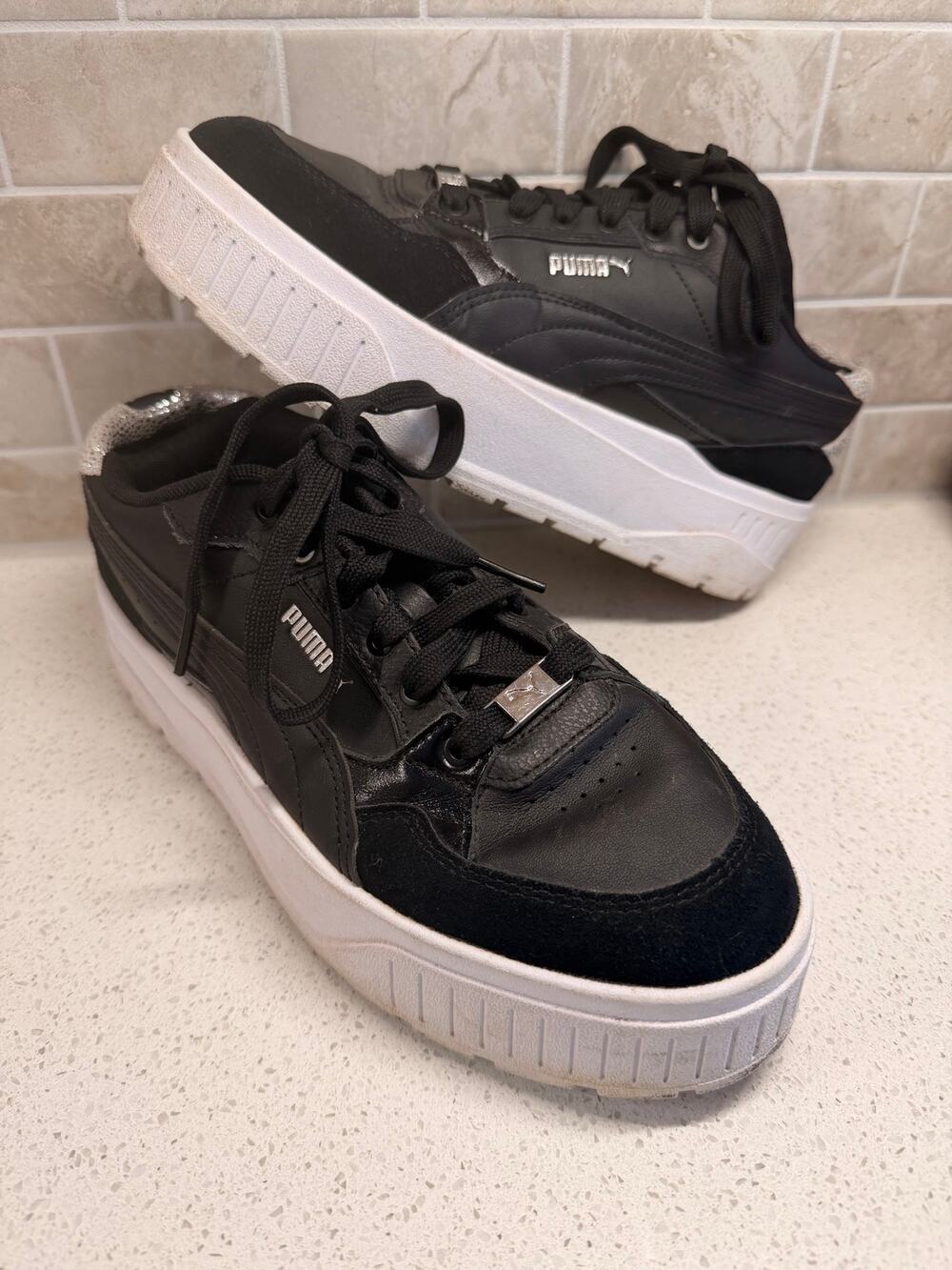 PUMA Karmen II Idol with Love Platform Sneakers Women’s Size 9.5